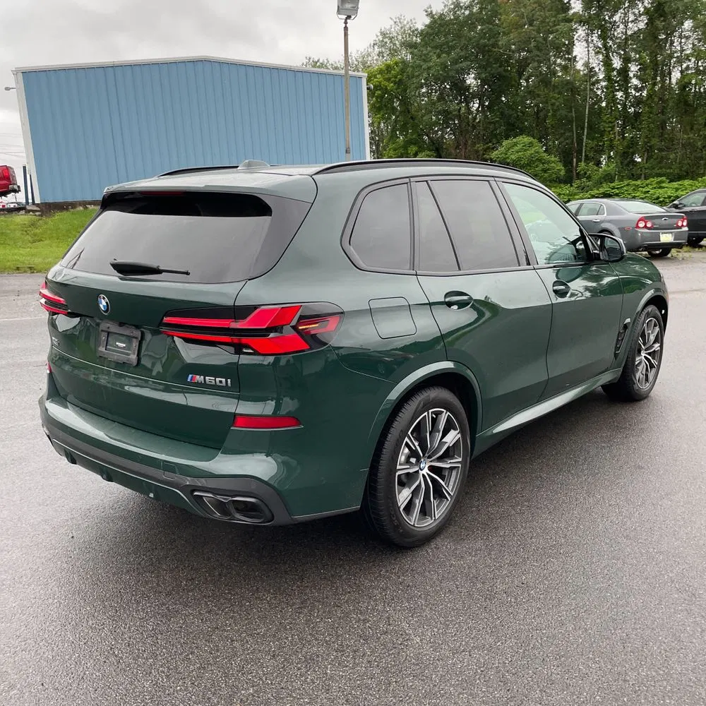 2024 BMW X5 M60i