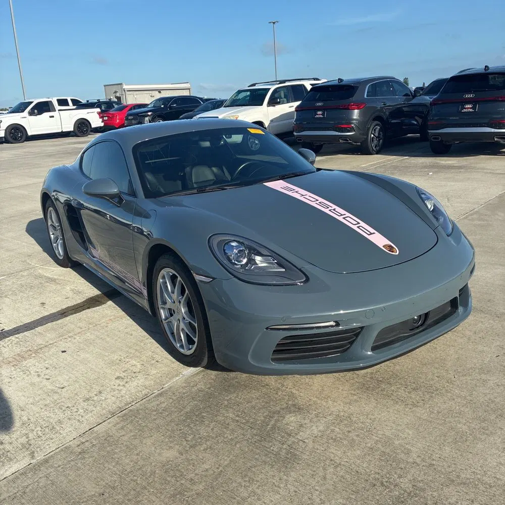 2017 Porsche 718 Cayman Base