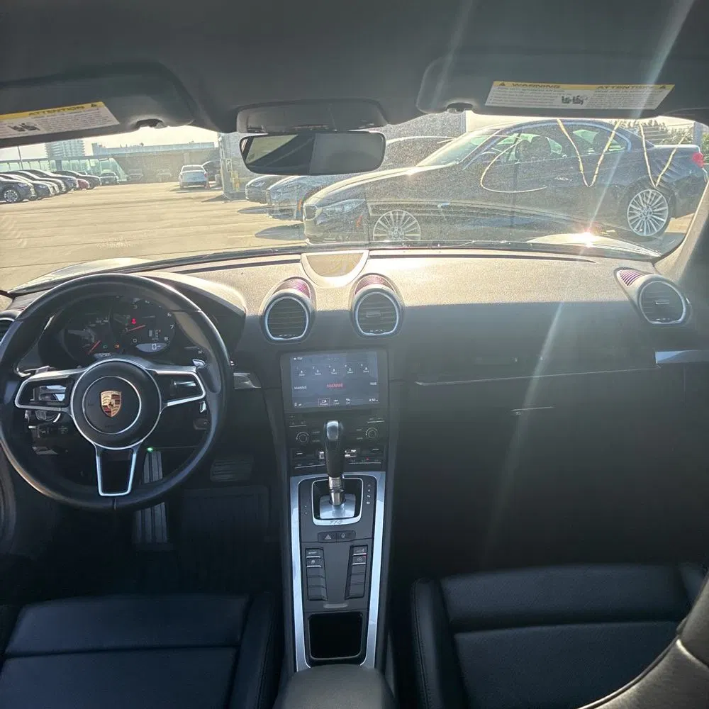 2017 Porsche 718 Cayman Base