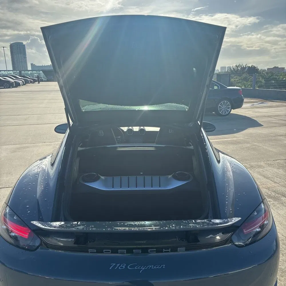 2017 Porsche 718 Cayman Base