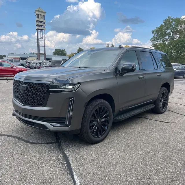 2023 Cadillac Escalade Premium Luxury
