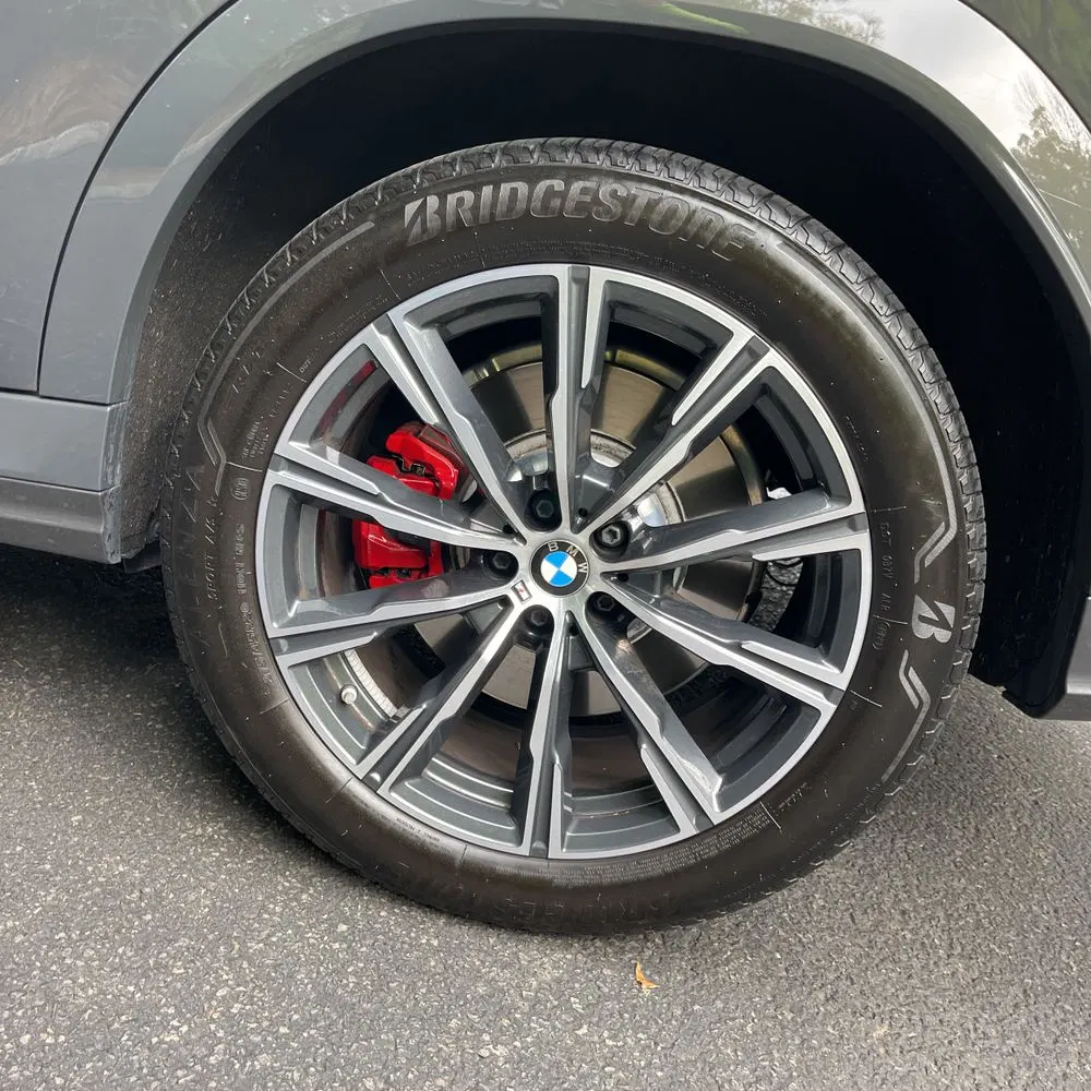 2024 BMW X6 M60i