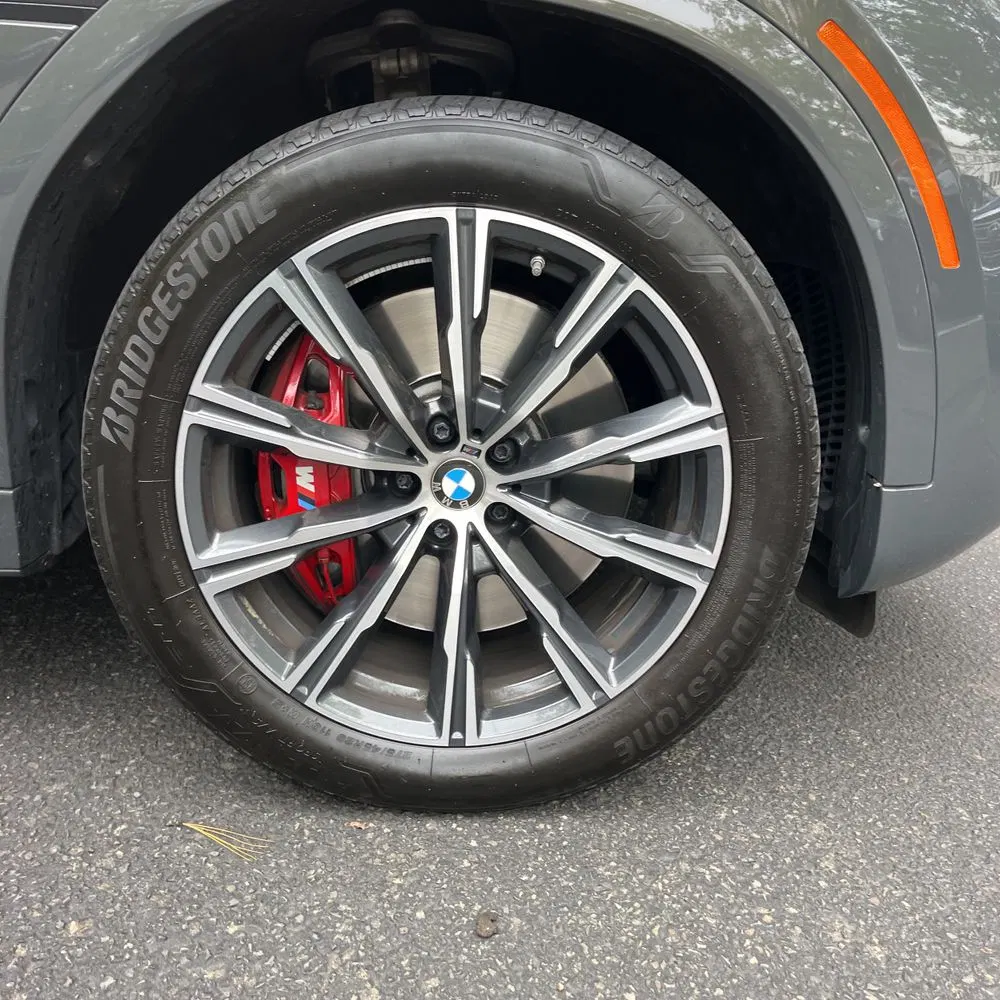 2024 BMW X6 M60i