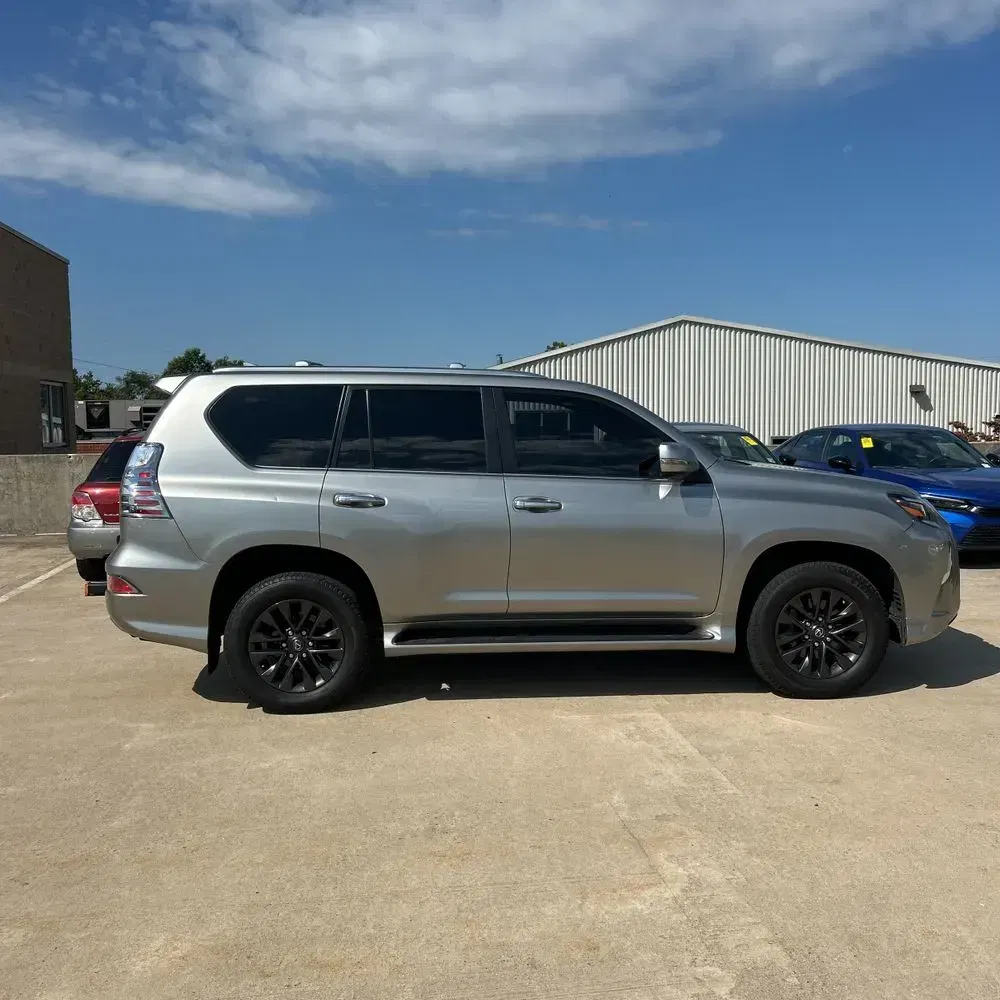2023 Lexus GX 460 Base