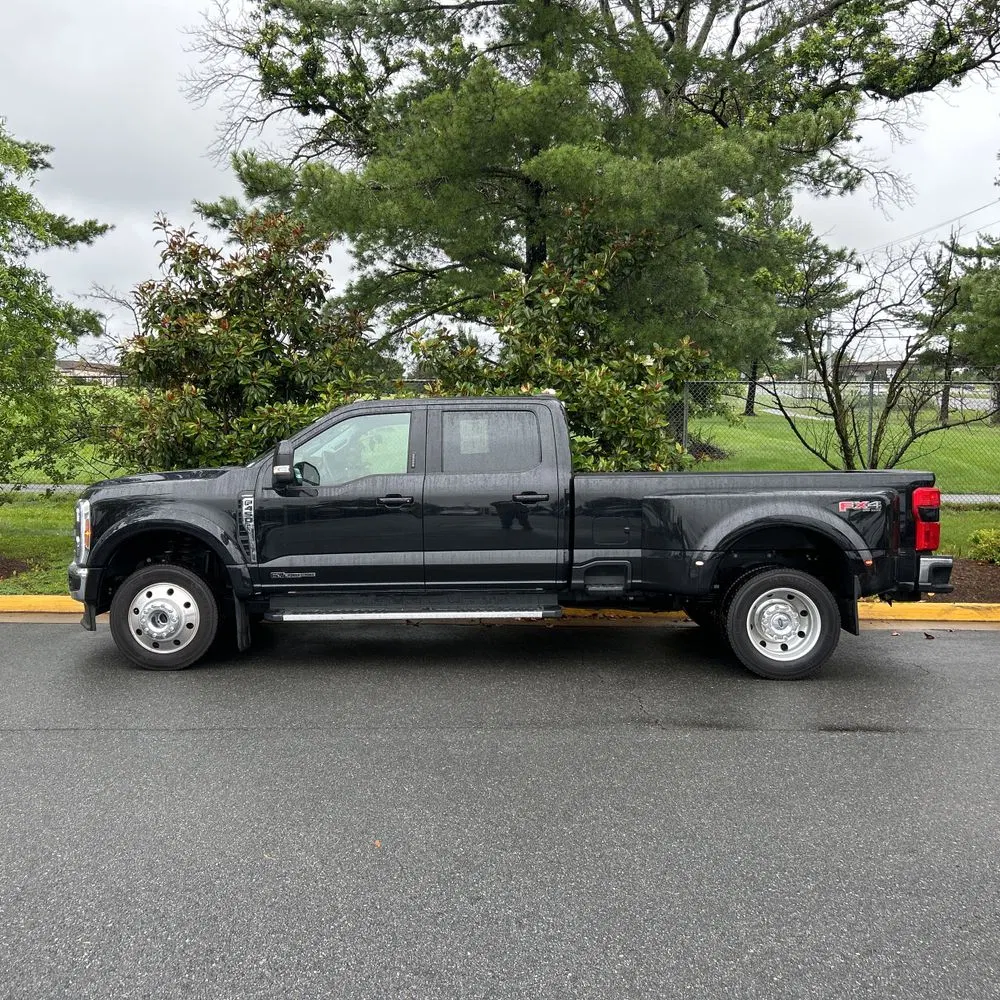 2024 Ford F450 S/D Lariat