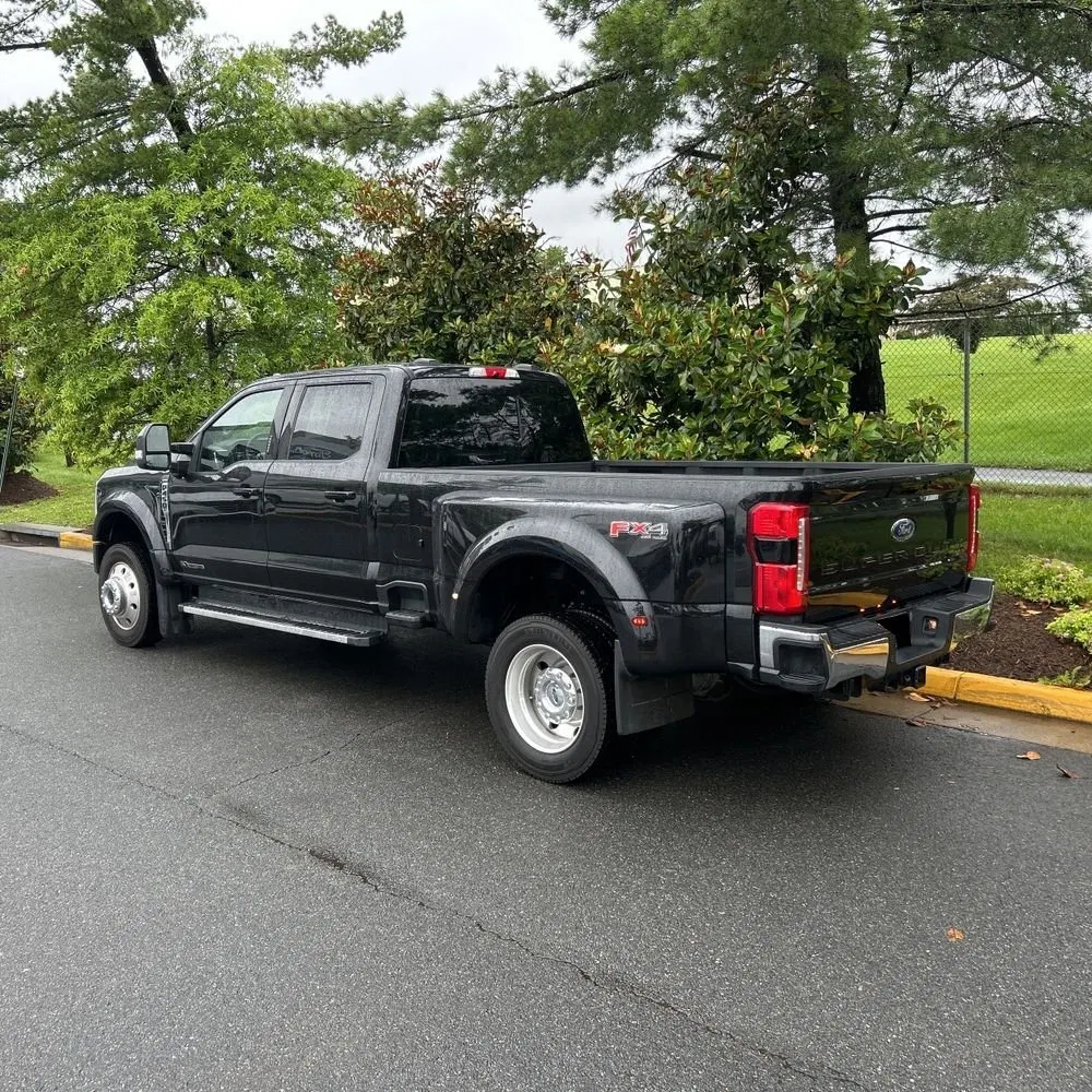 2024 Ford F450 S/D Lariat