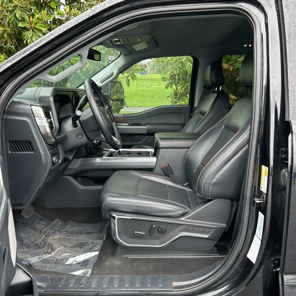 2024 Ford F450 S/D Lariat
