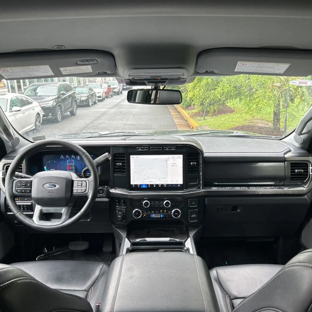 2024 Ford F450 S/D Lariat