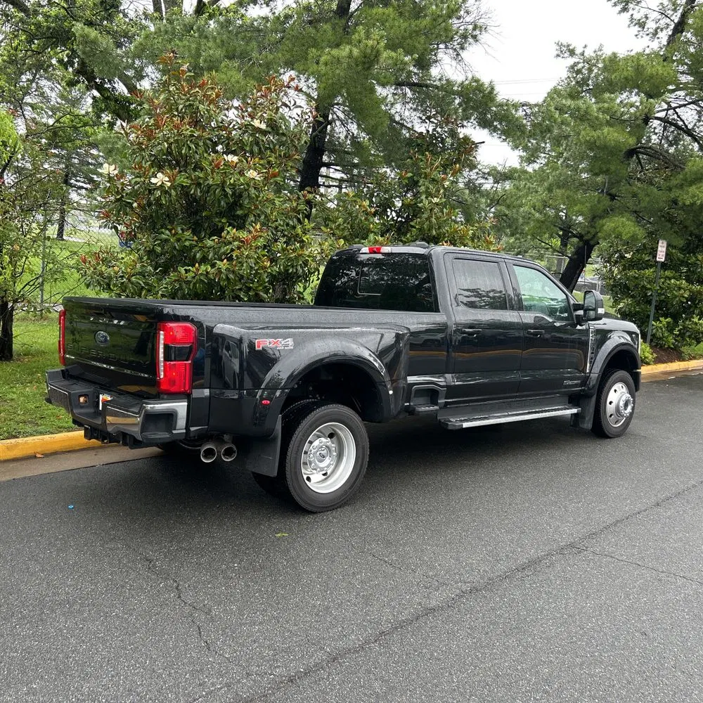 2024 Ford F450 S/D Lariat