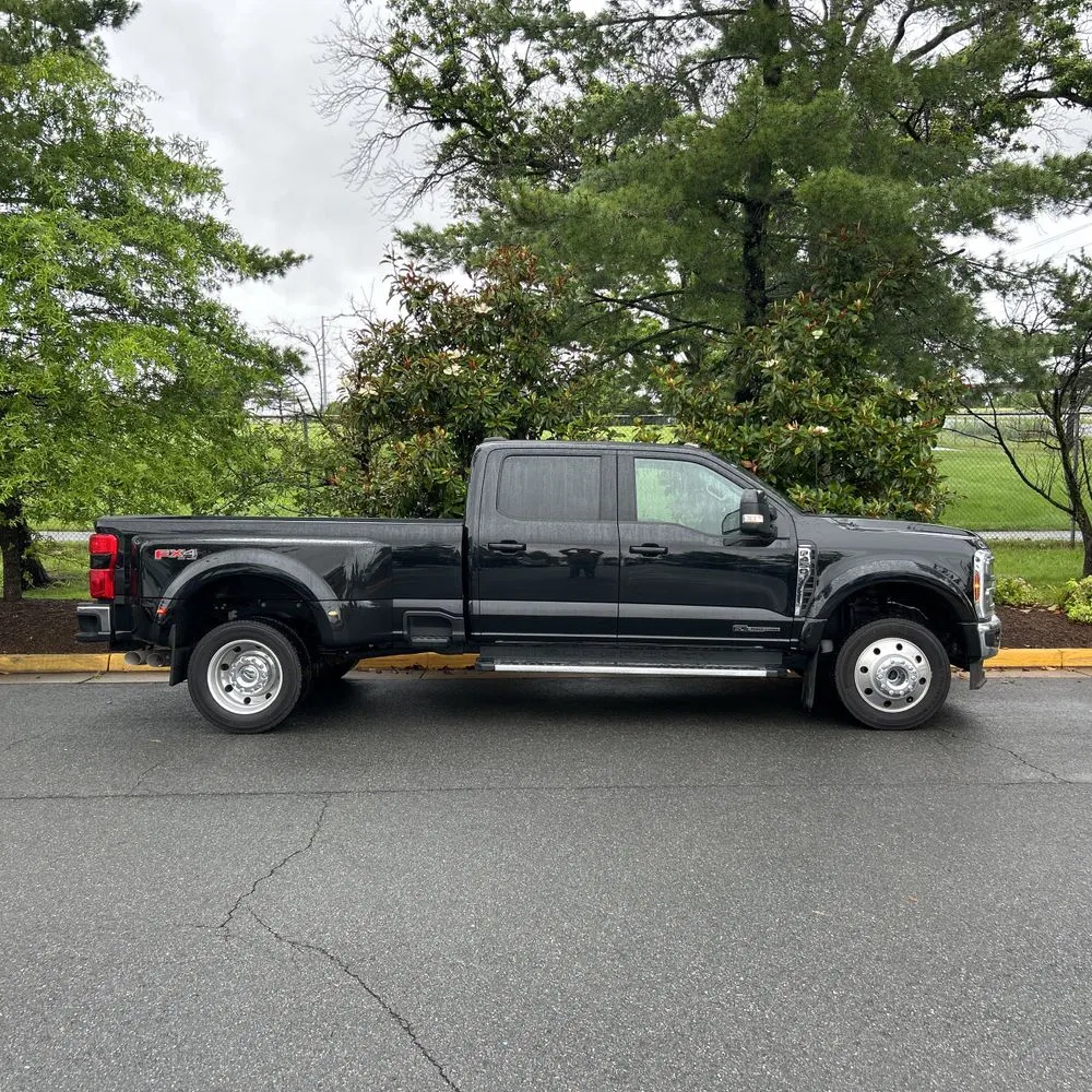 2024 Ford F450 S/D Lariat