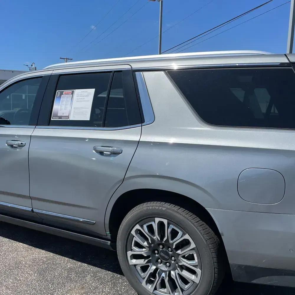 2023 GMC Yukon Denali Ultimate