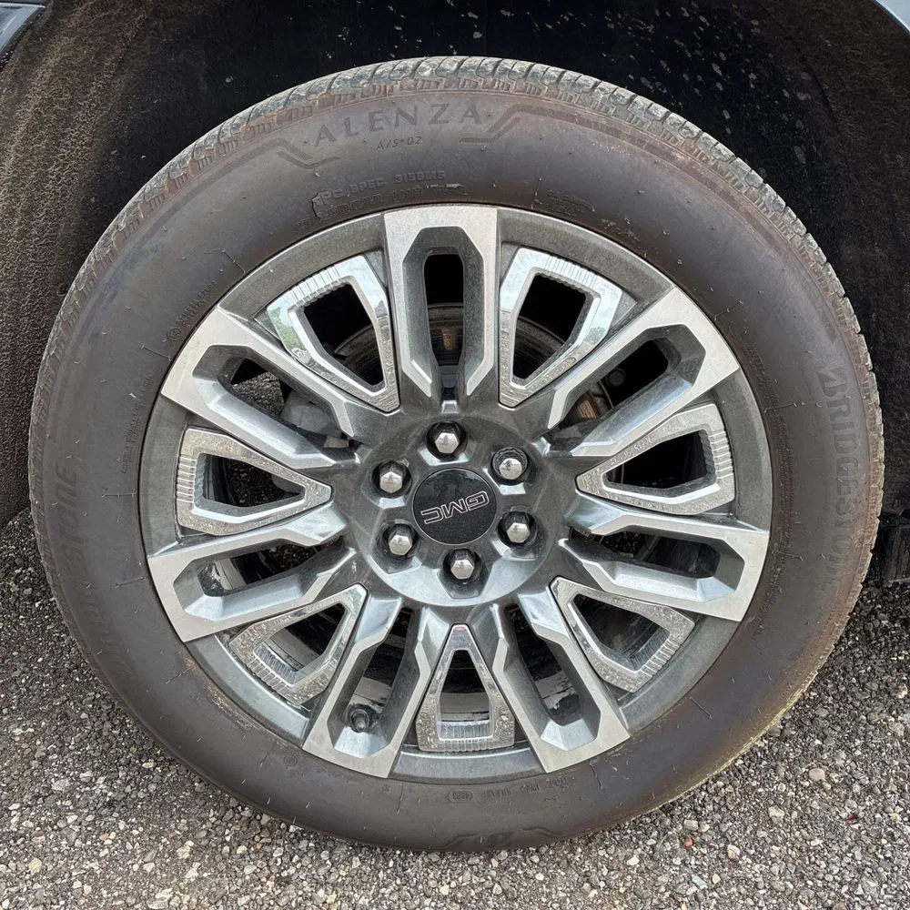 2024 GMC Yukon Denali Ultimate
