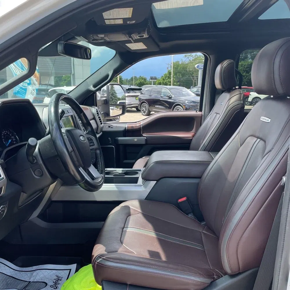 2017 Ford F350 S/D Platinum