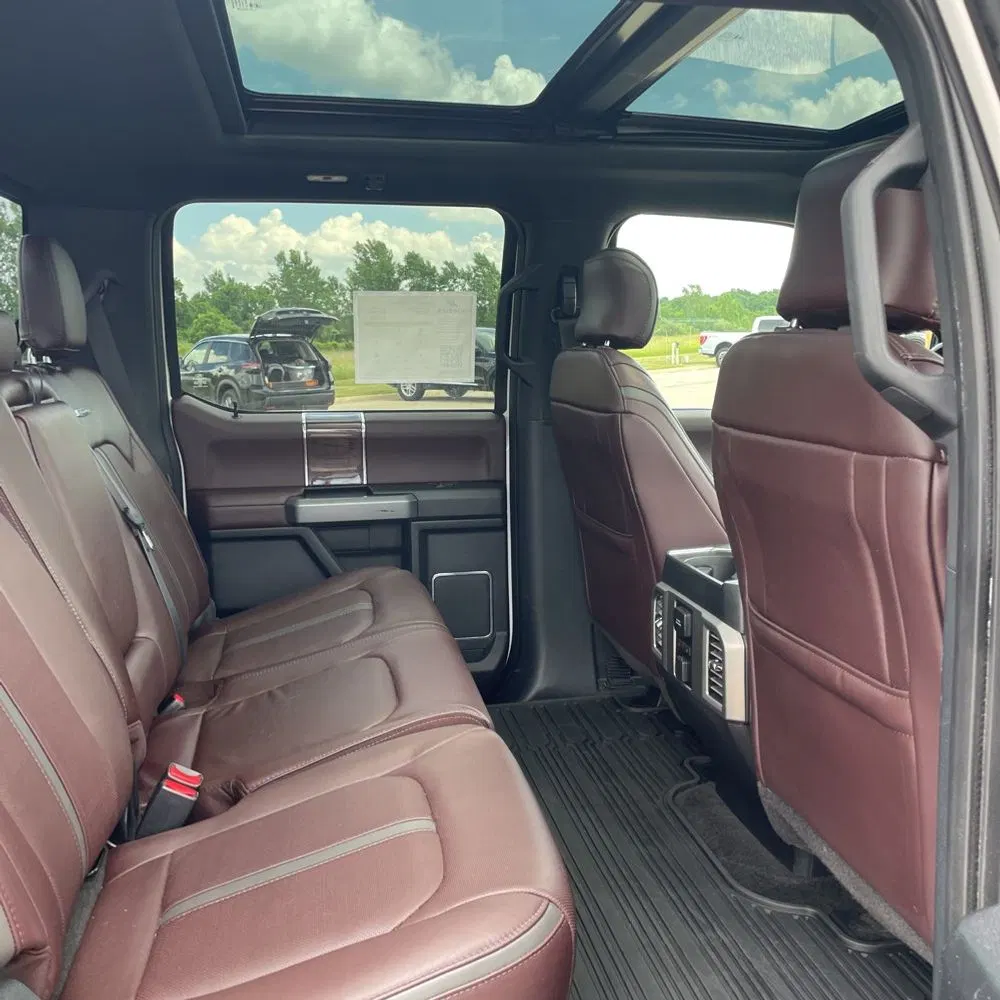 2017 Ford F350 S/D Platinum
