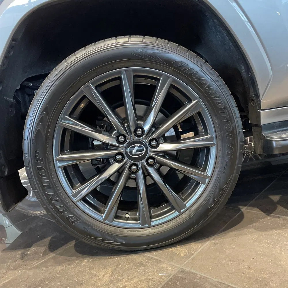 2023 Lexus LX 600 F SPORT Handling