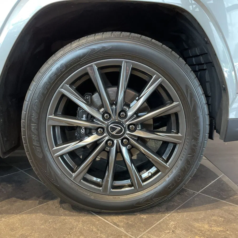 2023 Lexus LX 600 F SPORT Handling