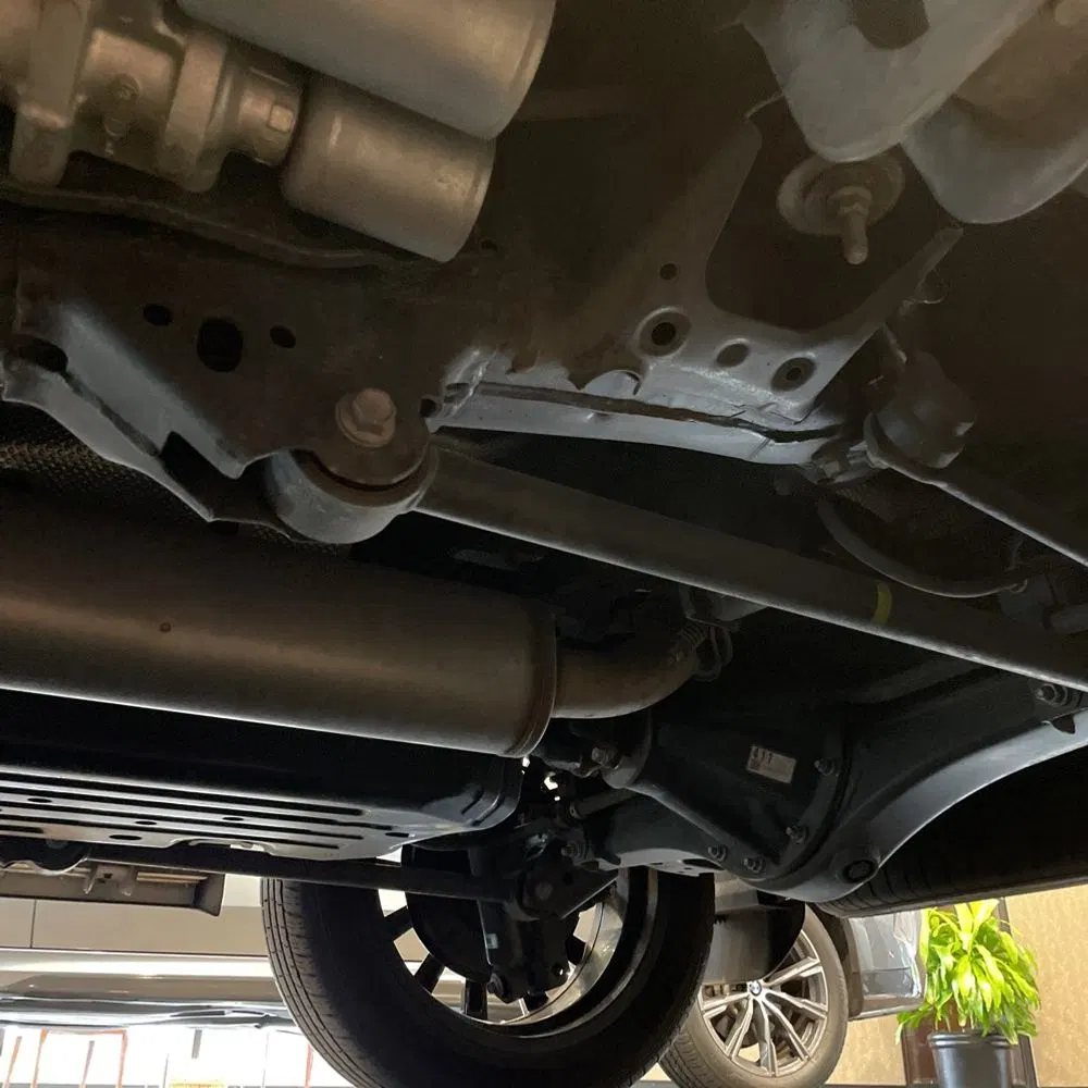 2023 Lexus LX 600 F SPORT Handling