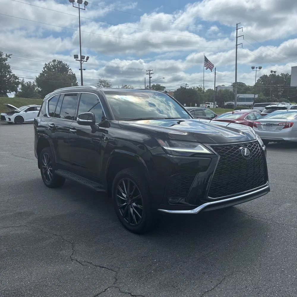 2022 Lexus LX 600 F SPORT Handling