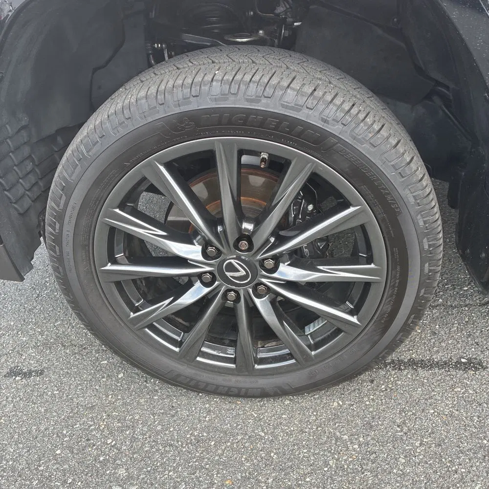 2022 Lexus LX 600 F SPORT Handling