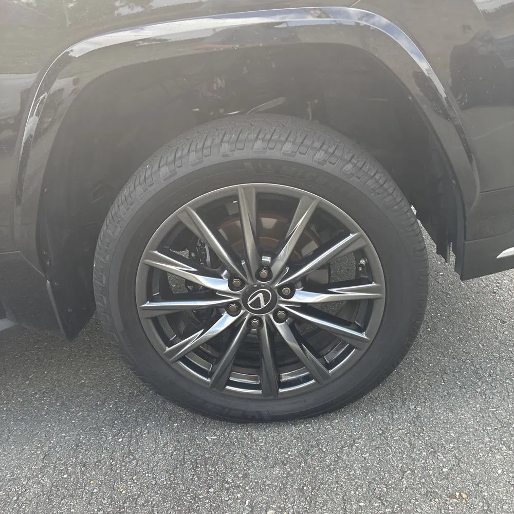 2022 Lexus LX 600 F SPORT Handling