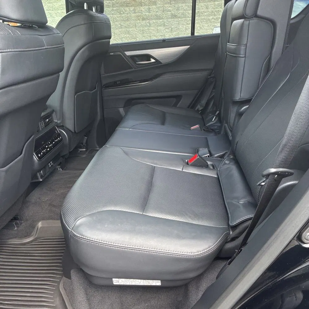 2022 Lexus LX 600 F SPORT Handling