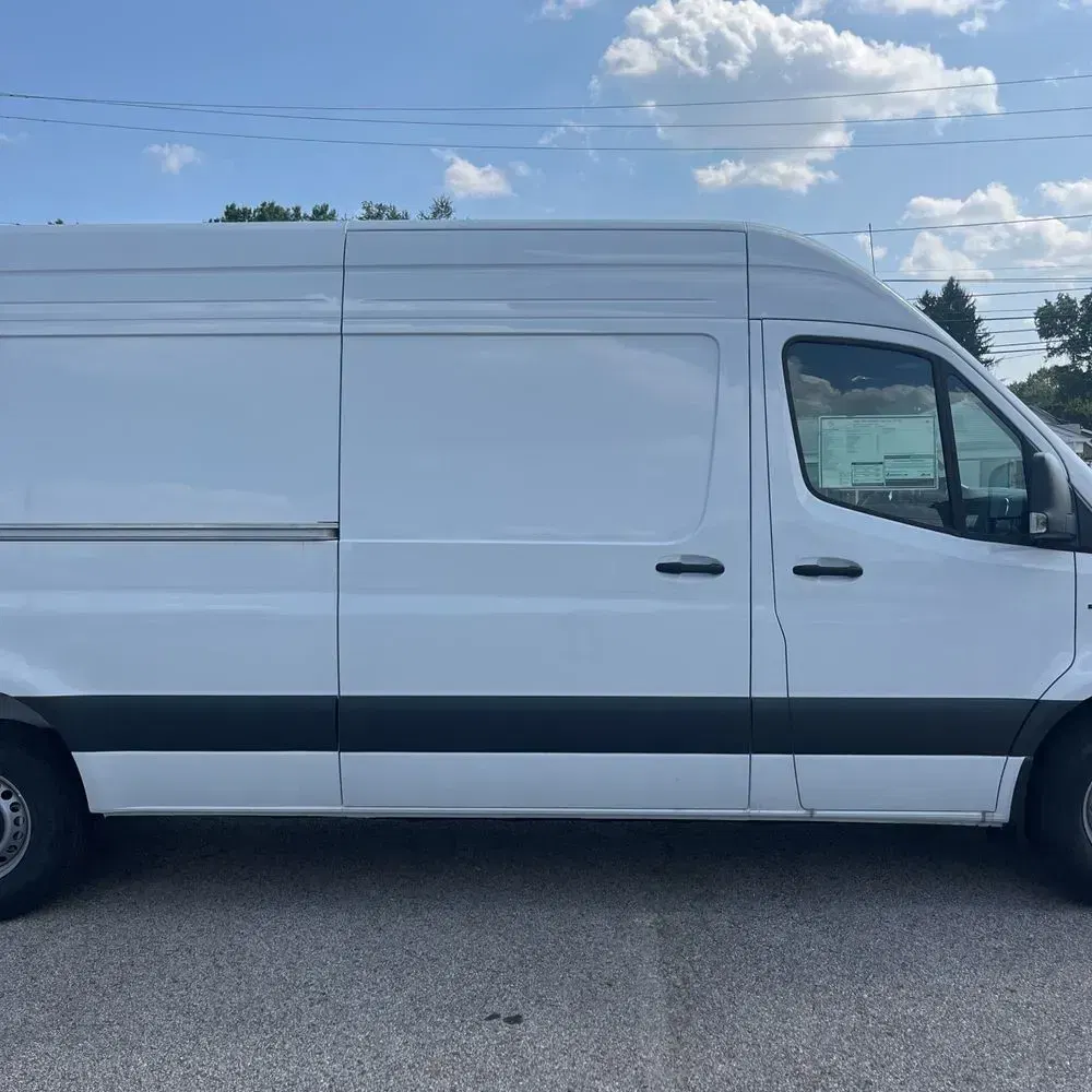 2024 Mercedes-Benz eSprinter 2500