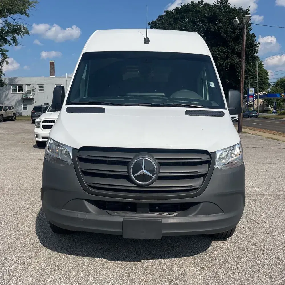 2024 Mercedes-Benz eSprinter 2500