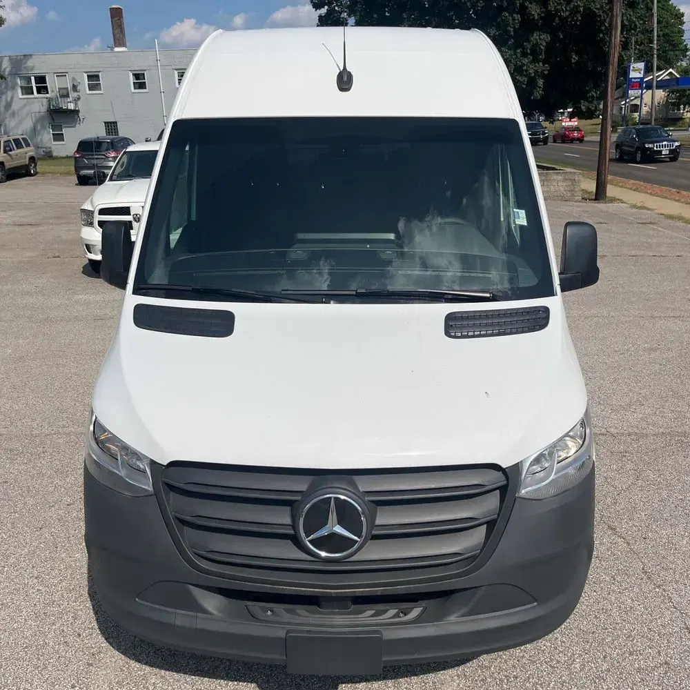 2024 Mercedes-Benz eSprinter 2500