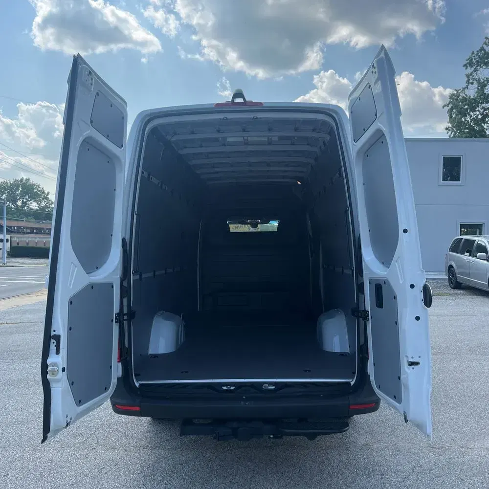 2024 Mercedes-Benz eSprinter 2500