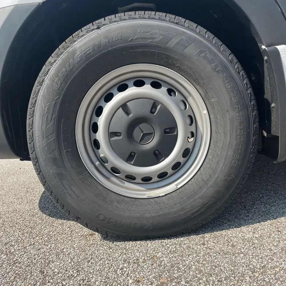 2024 Mercedes-Benz eSprinter 2500