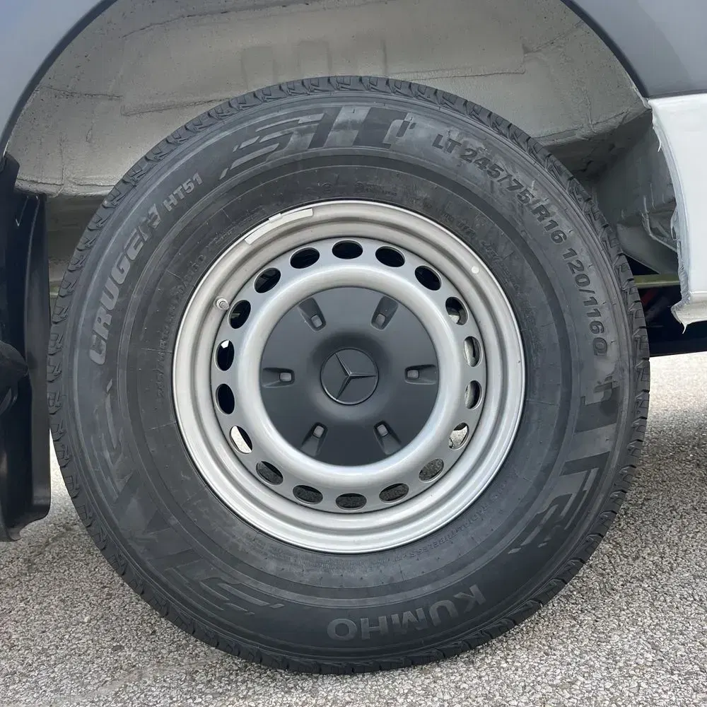 2024 Mercedes-Benz eSprinter 2500