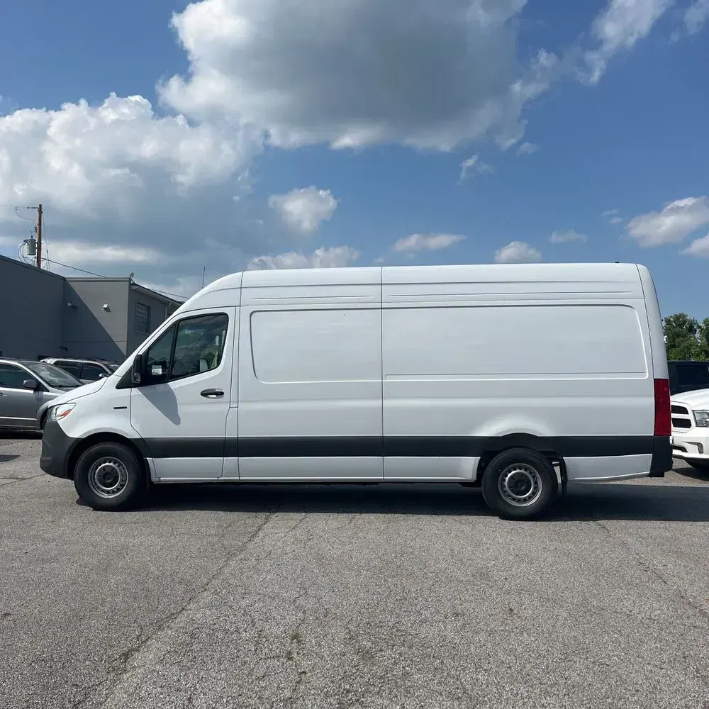 2024 Mercedes-Benz eSprinter 2500