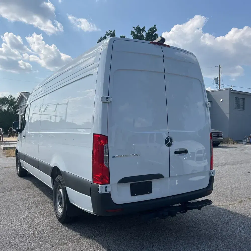 2024 Mercedes-Benz eSprinter 2500