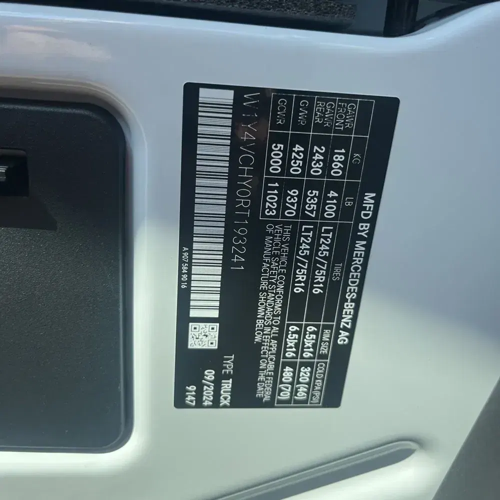 2024 Mercedes-Benz eSprinter 2500