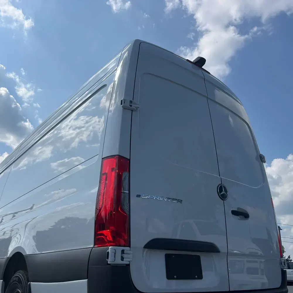 2024 Mercedes-Benz eSprinter 2500