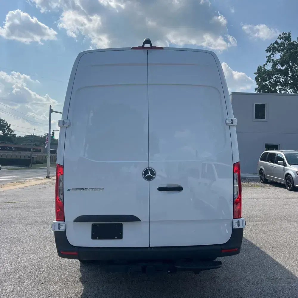 2024 Mercedes-Benz eSprinter 2500