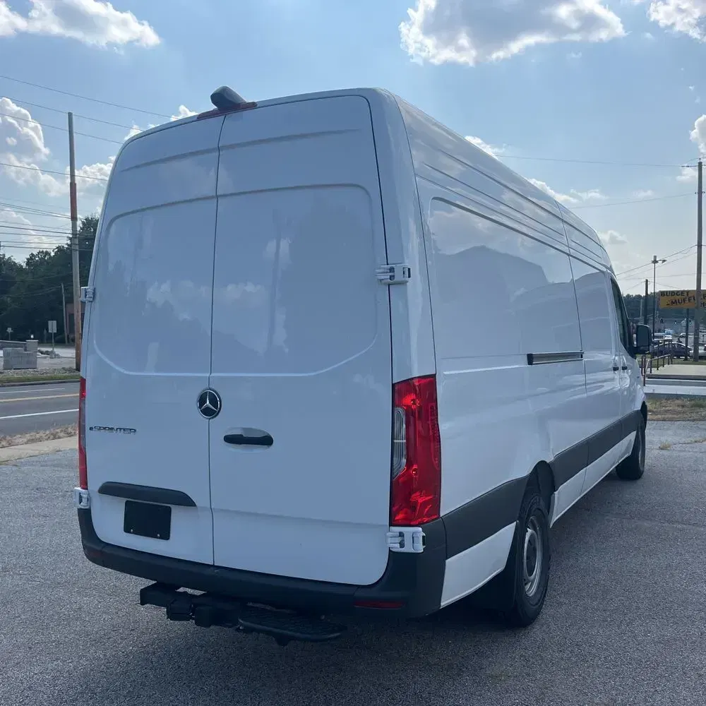 2024 Mercedes-Benz eSprinter 2500