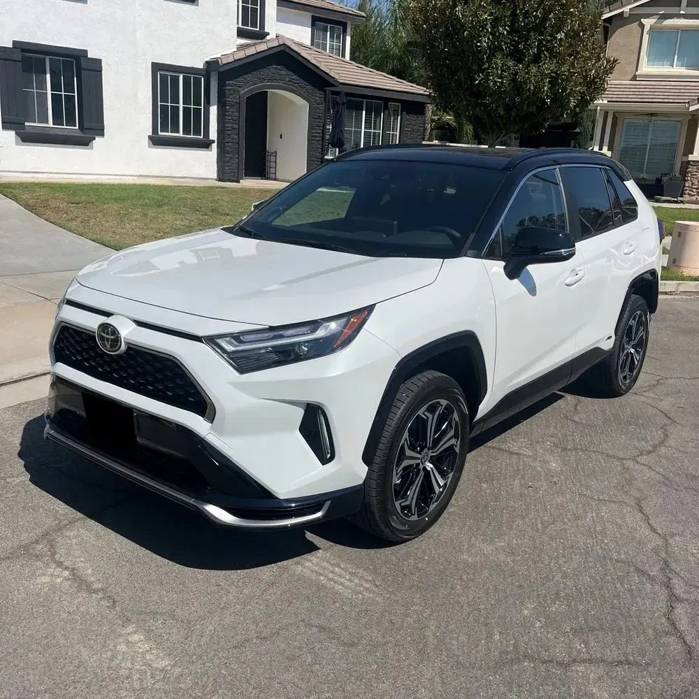 2025 Toyota RAV4 Plug-in Hybrid XSE