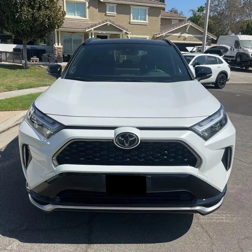 2025 Toyota RAV4 Plug-in Hybrid XSE