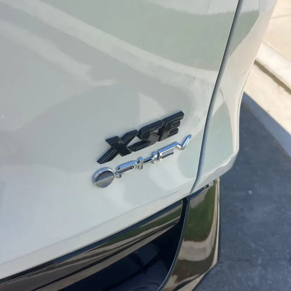 2025 Toyota RAV4 Plug-in Hybrid XSE