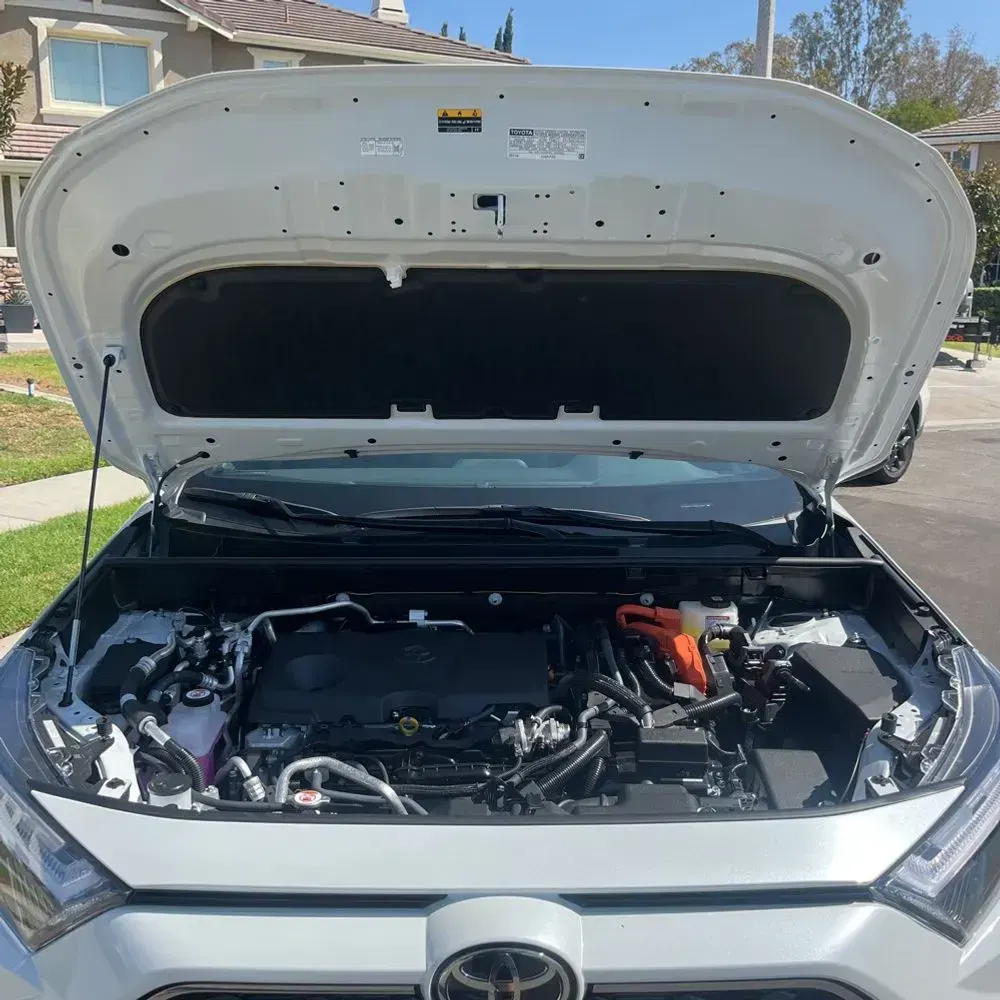 2025 Toyota RAV4 Plug-in Hybrid XSE