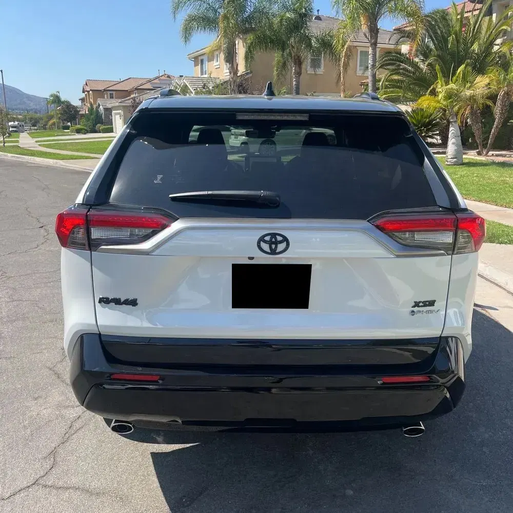 2025 Toyota RAV4 Plug-in Hybrid XSE