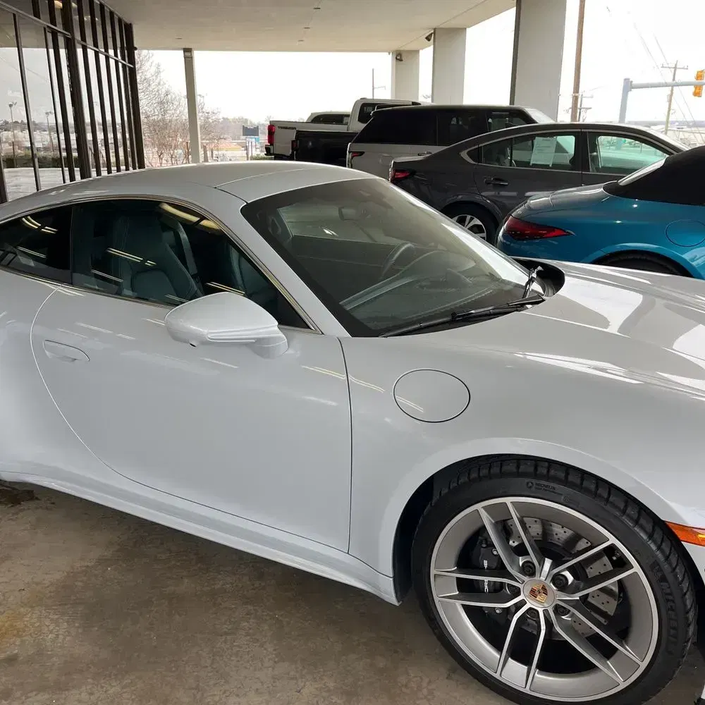 2025 Porsche 911 Carrera