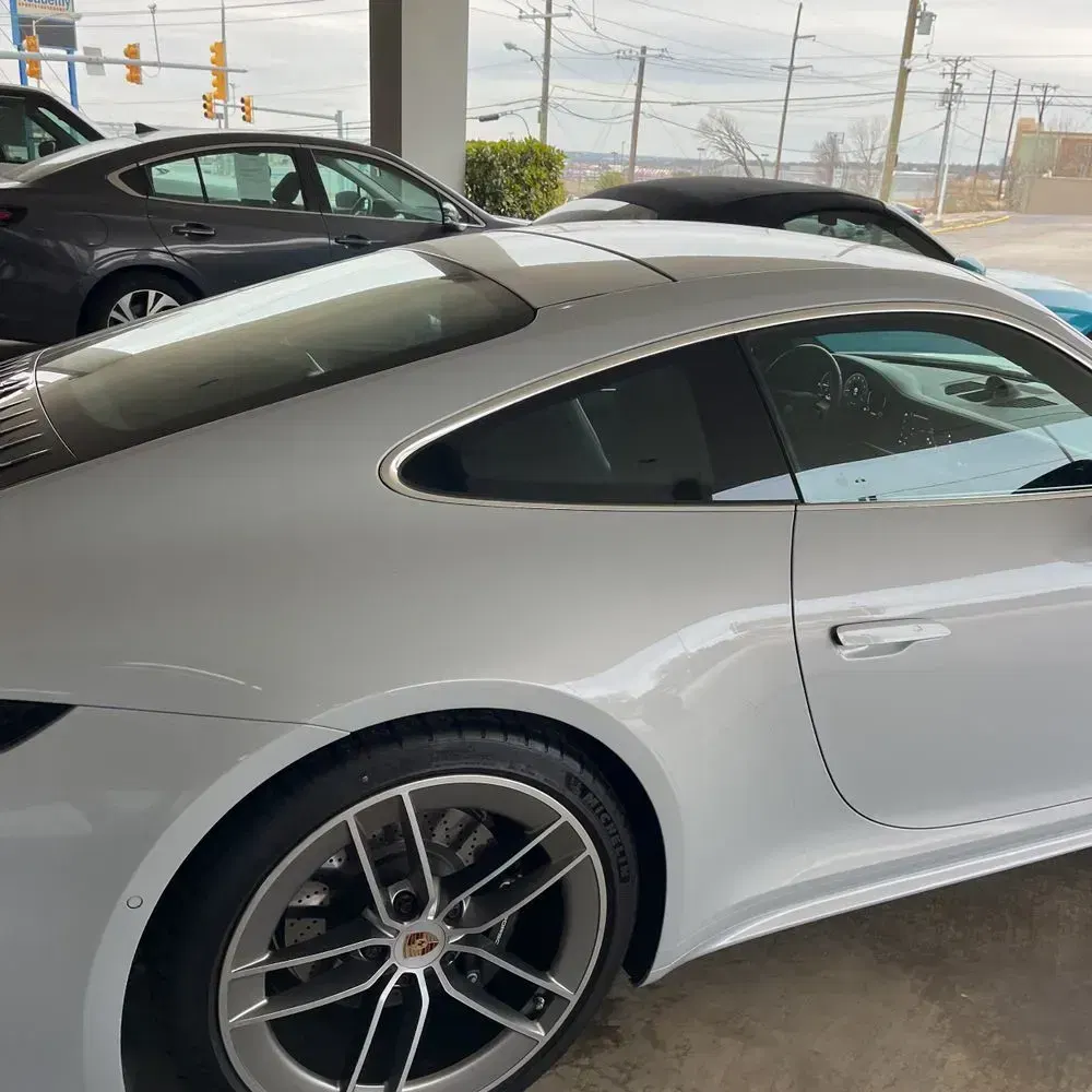 2025 Porsche 911 Carrera