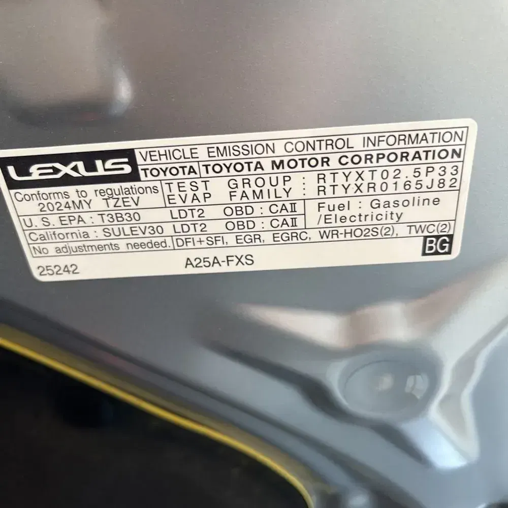 2024 Lexus RX 450h+ Luxury