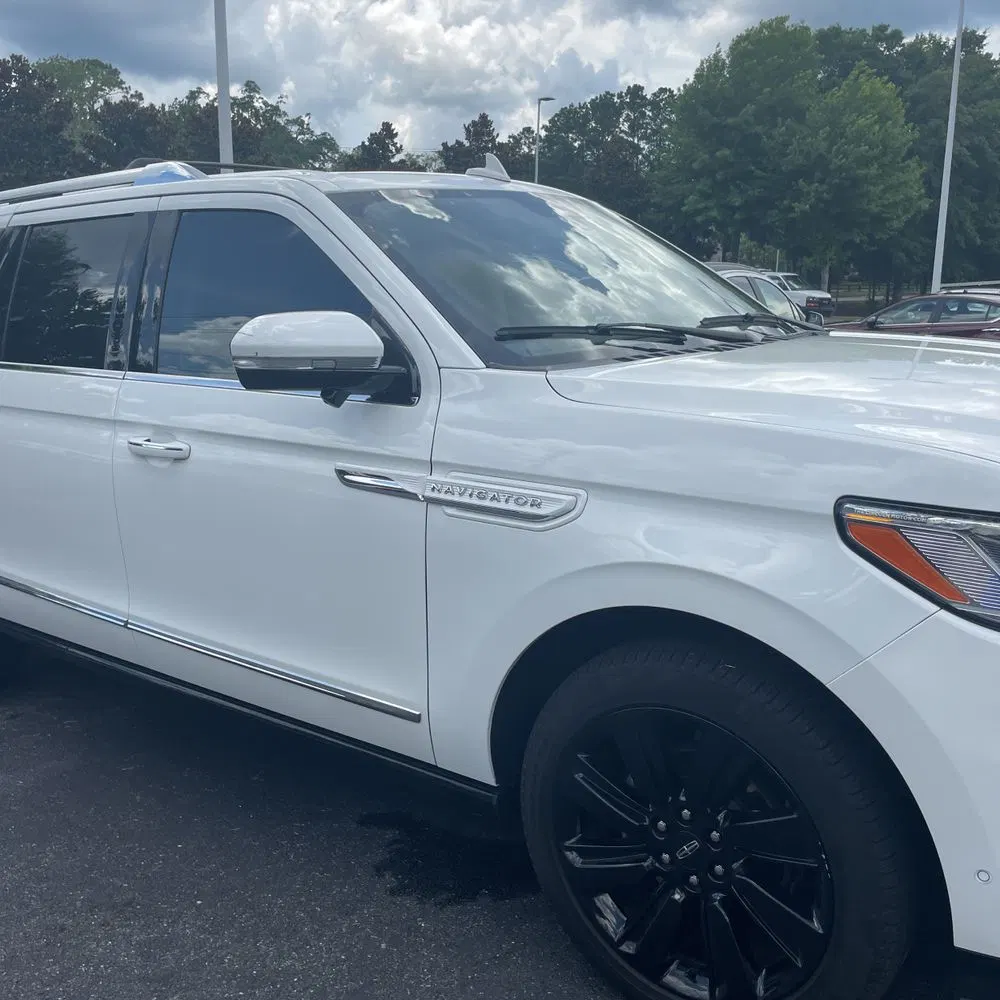 2023 Lincoln Navigator L Reserve