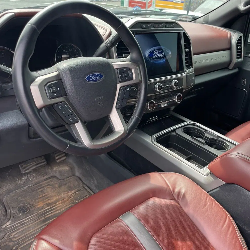 2022 Ford F-350 Super Duty Platinum