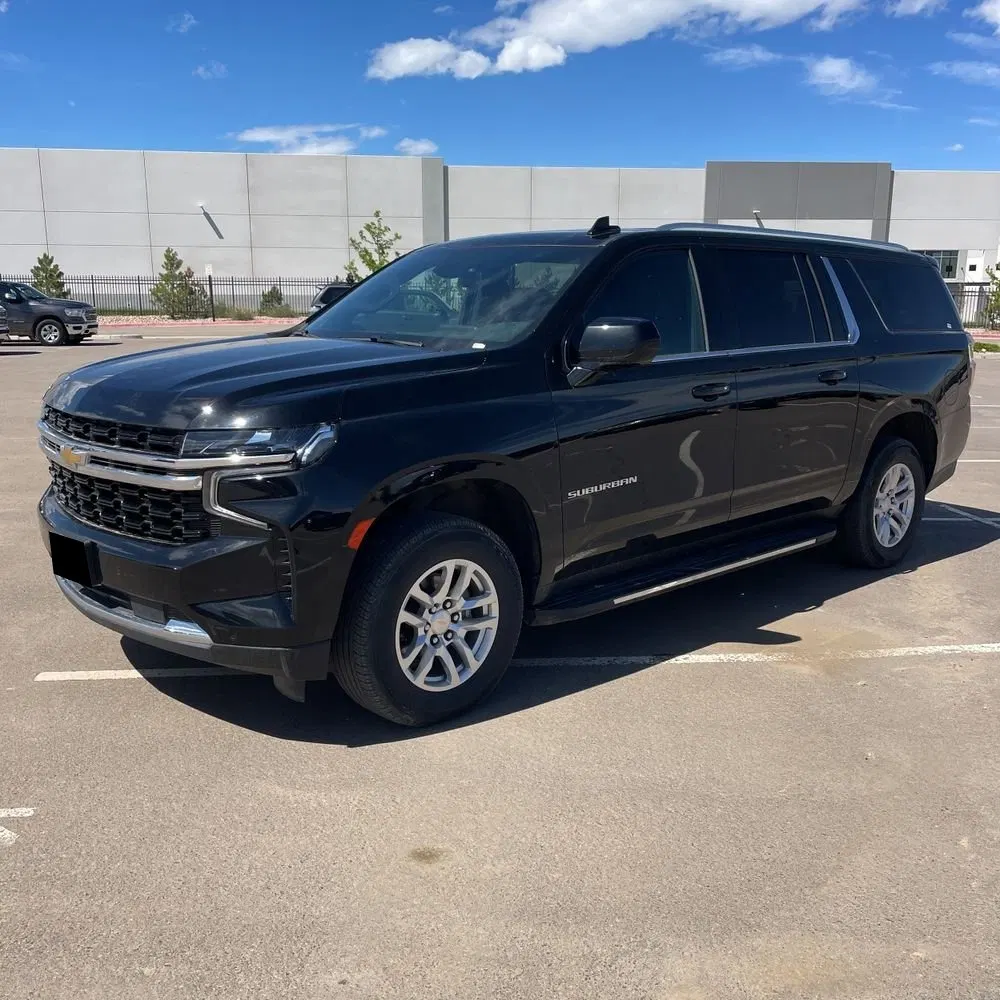 2024 Chevrolet Suburban LS