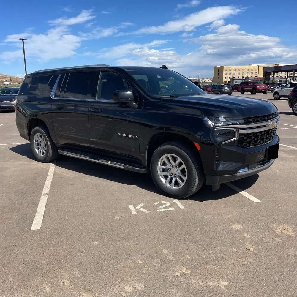 2024 Chevrolet Suburban LS