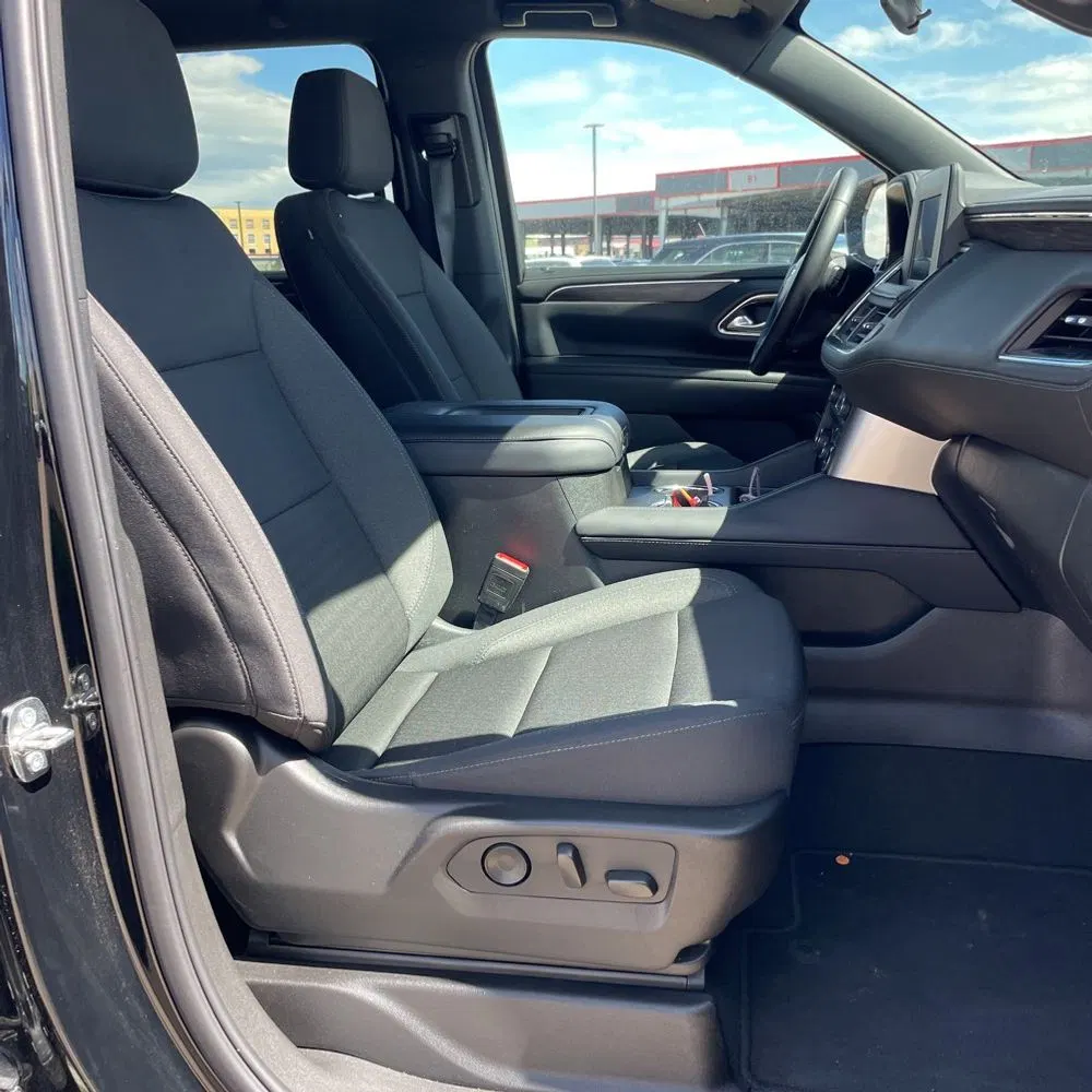 2024 Chevrolet Suburban LS